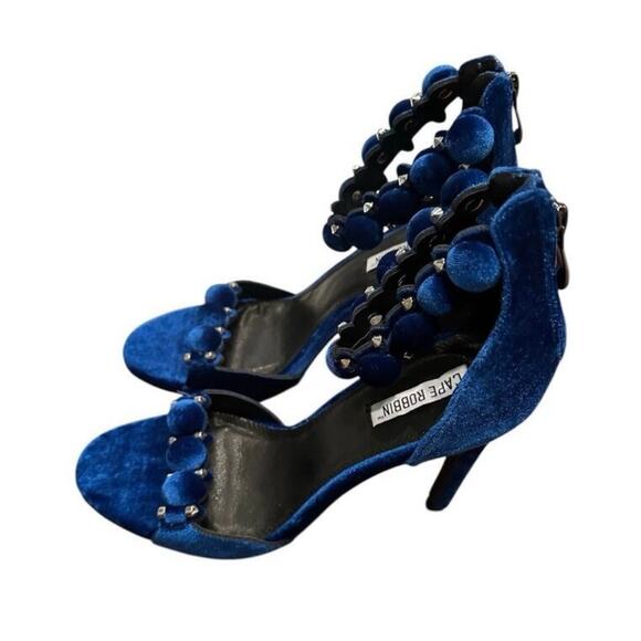 Cape Robbin Blue Velvet Pom-Pom Sandals | 4” Heels | Size 8.5 | NWT - Picture 1 of 9